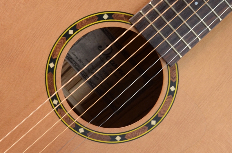 Акустическая гитара Dowina GA 222