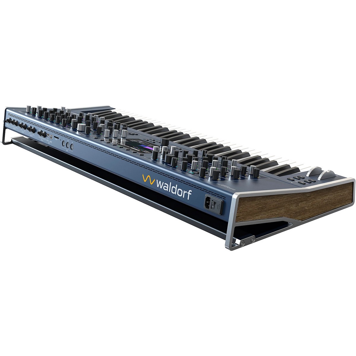 Синтезатор Waldorf Quantum MK2