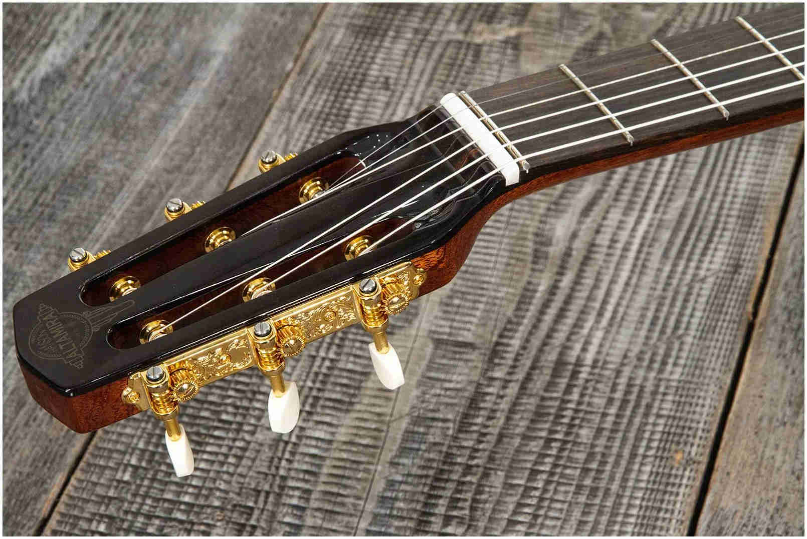 Акустическая гитара ALTAMIRA M10