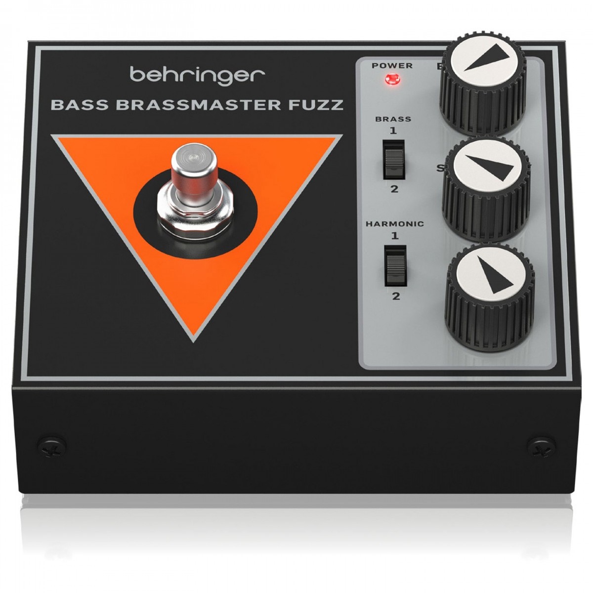 Педаль эффектов BEHRINGER BASS BRASSMASTER FUZZ