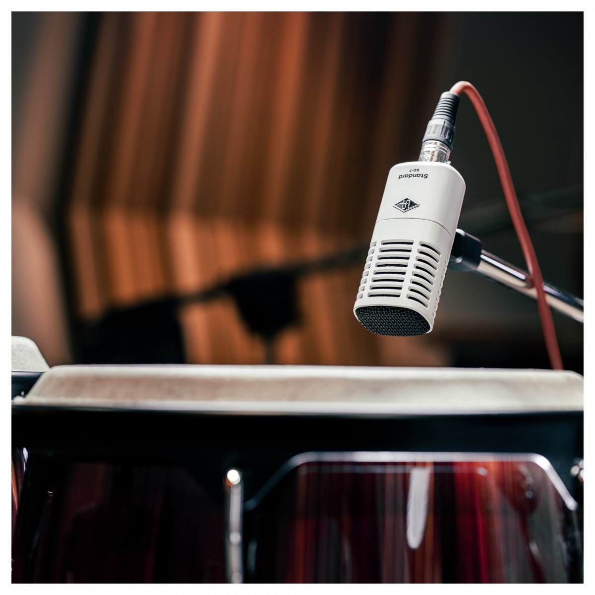 Динамический микрофон Universal Audio SD-7