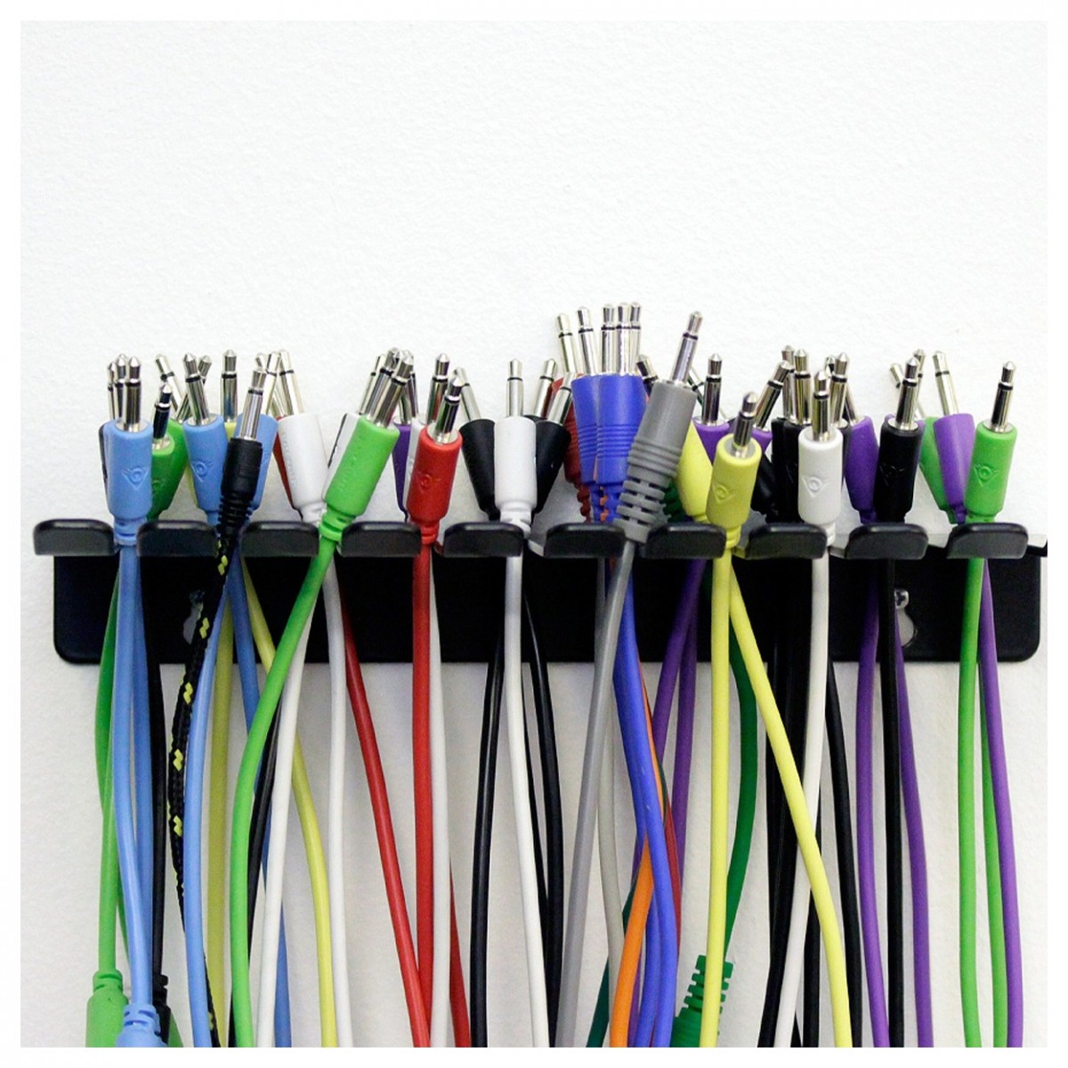 Держатель патч-кабелей Erica Synths Eurorack cable holder 300mm
