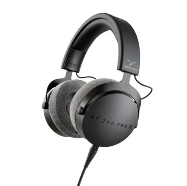 Beyerdynamic DT 700 PRO X — идеальный выбор для звукорежиссеров и музыкантов