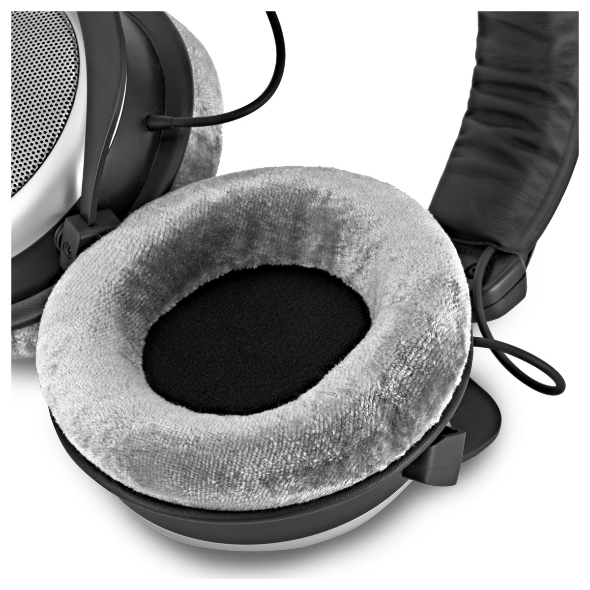 Наушники Beyerdynamic DT 880 Pro 250 Ohm