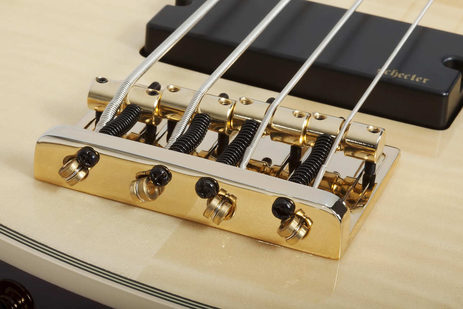 Бас-гитара Schecter OMEN EXTREME-4 GNAT