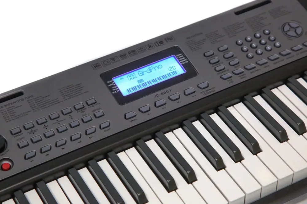 Синтезатор Jonson&Co XTS 690F