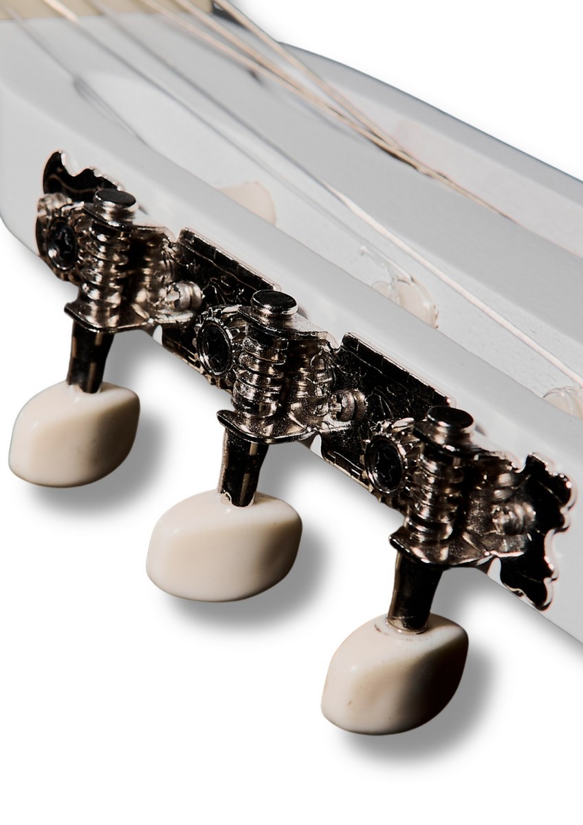 Классическая гитара комплект Stairtone C-39 SET WH