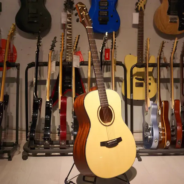 Акустическая гитара CRAFTER HT-250