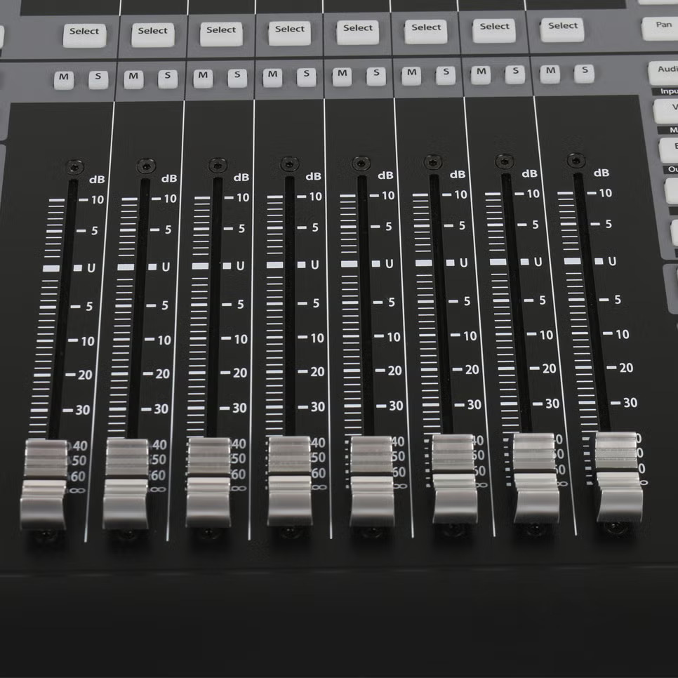 MIDI контроллер PreSonus FaderPort 8