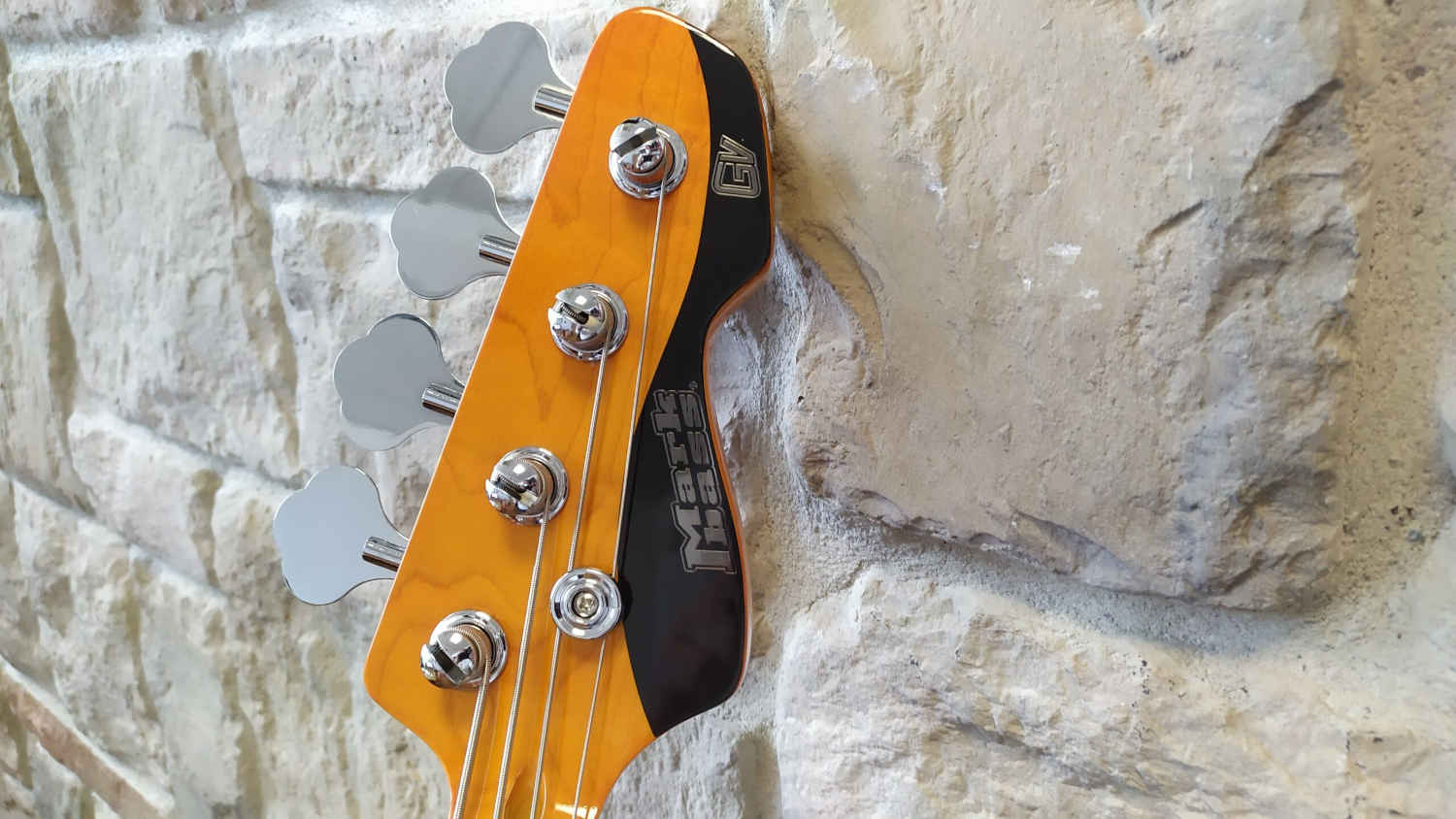 Бас-гитара Markbass MB GV 4 Gloxy Val Black CR MP