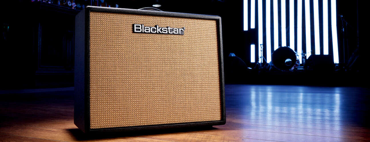 Комбоусилитель Blackstar Debut 100R BLK