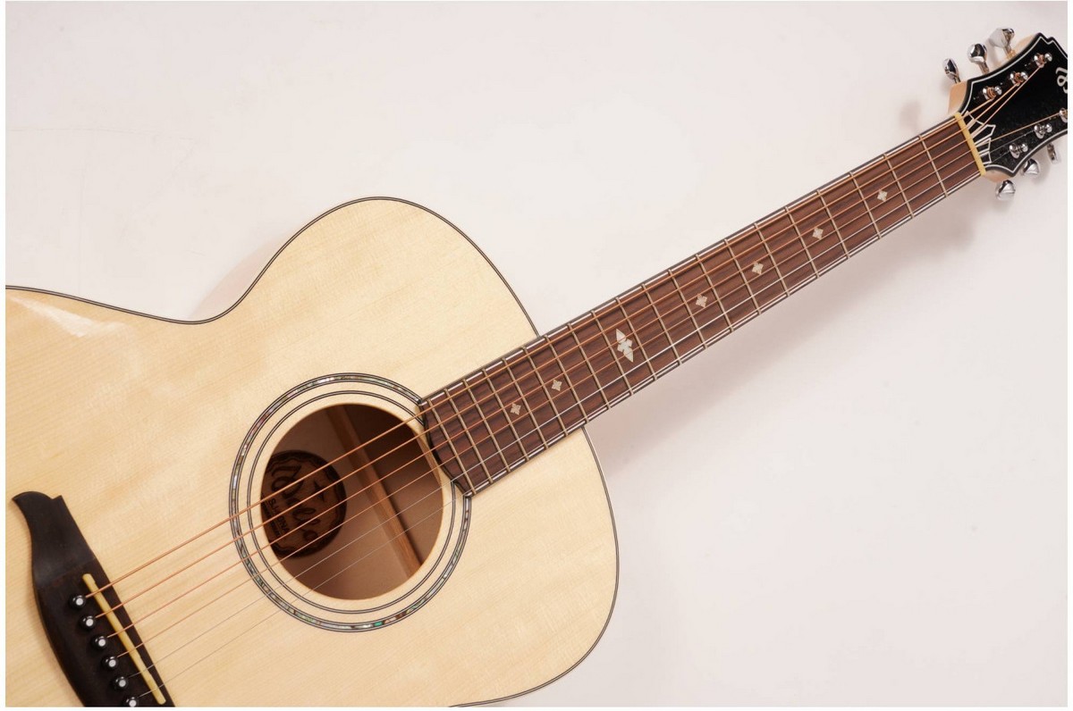 Акустическая гитара MOLLO SJ-60NA