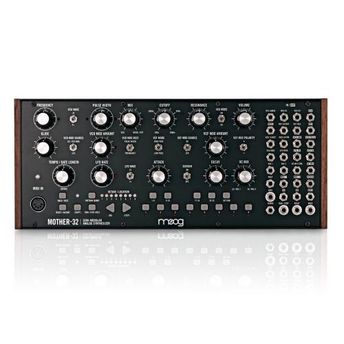 Синтезатор Moog Mother-32