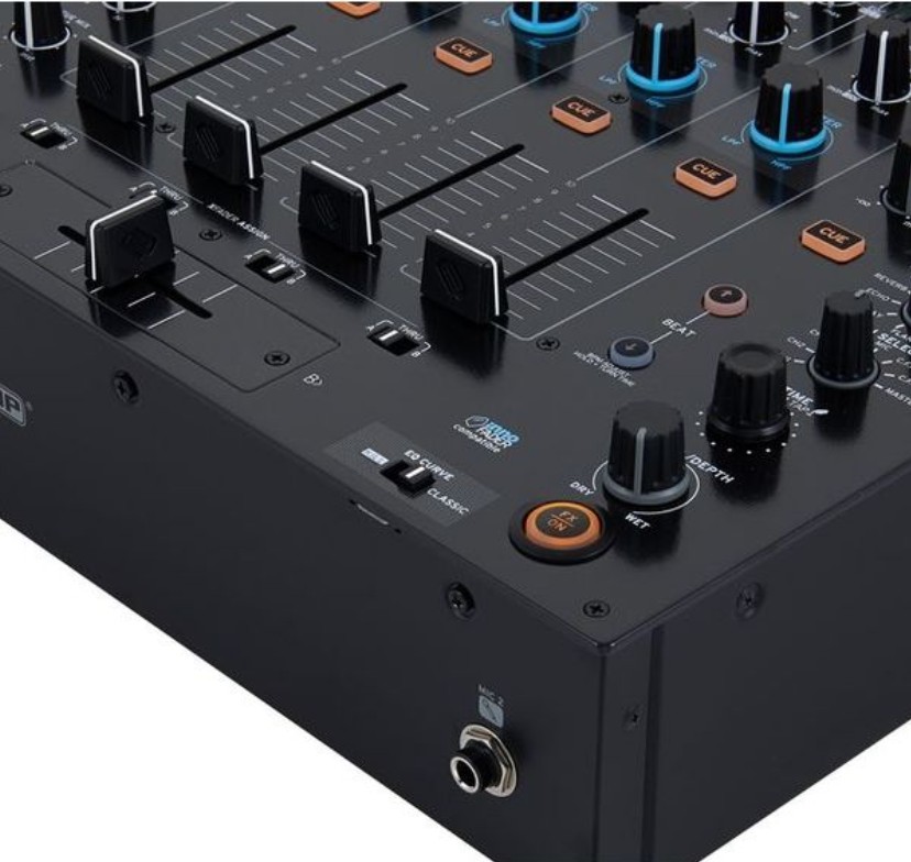 DJ-микшер Reloop RMX-60 Digital