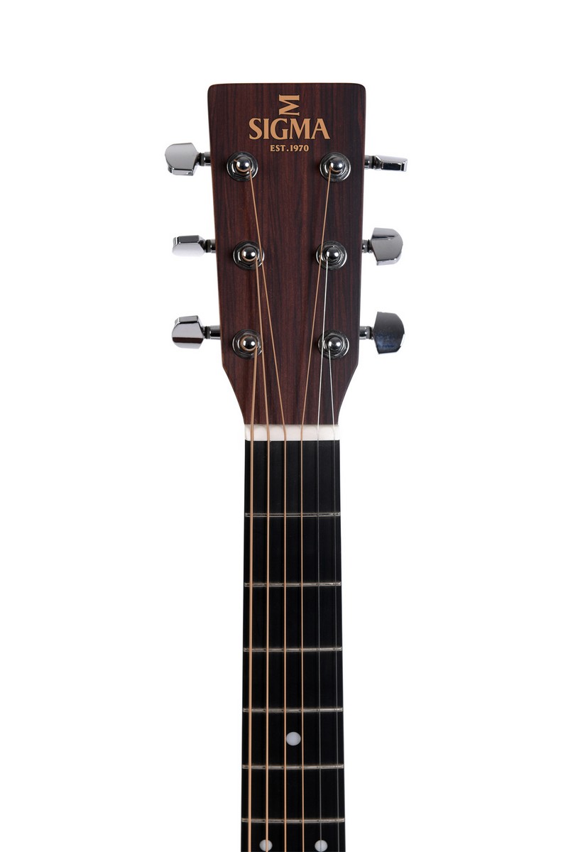 Электроакустическая гитара Sigma SDM-STE with case