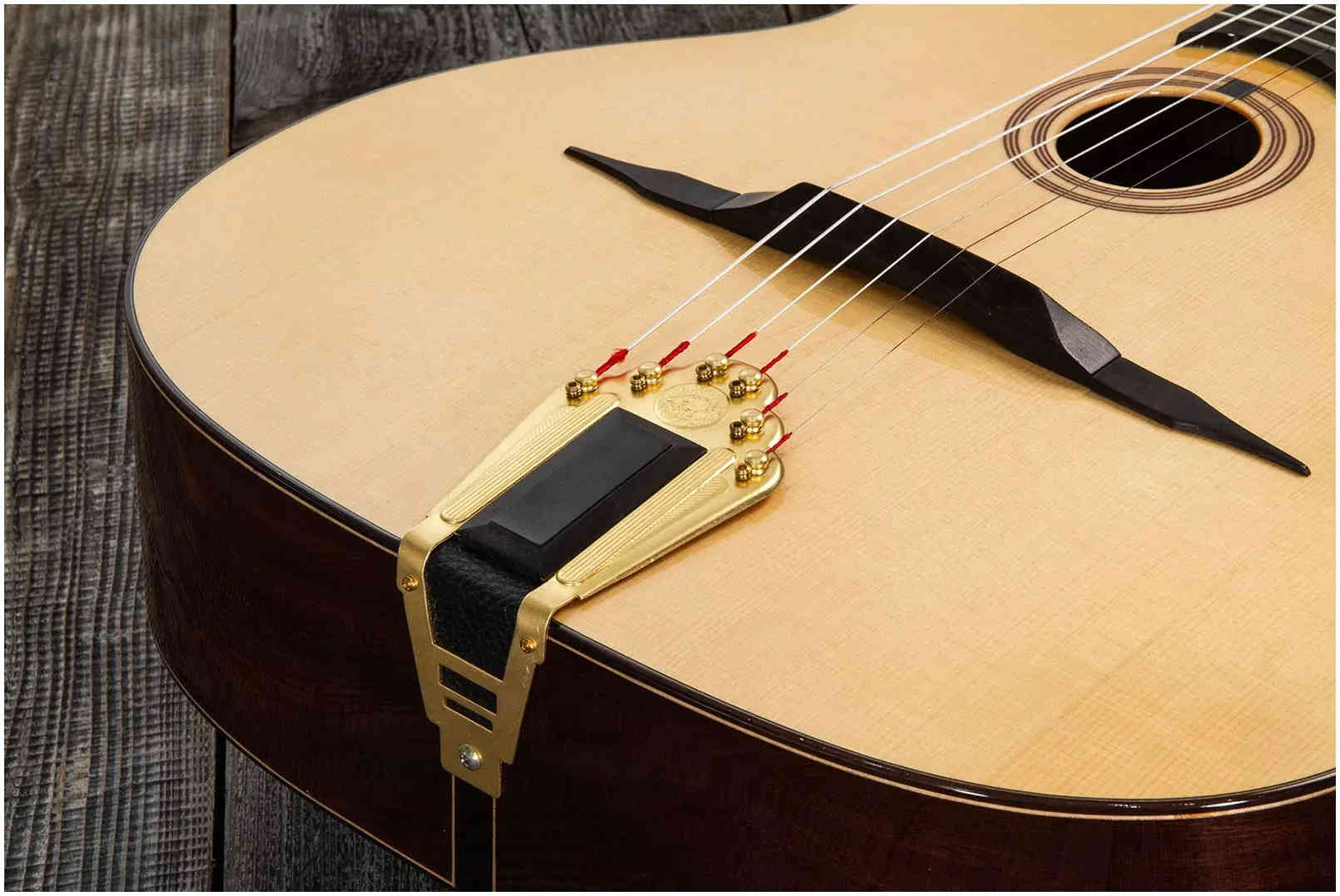 Акустическая гитара ALTAMIRA M10