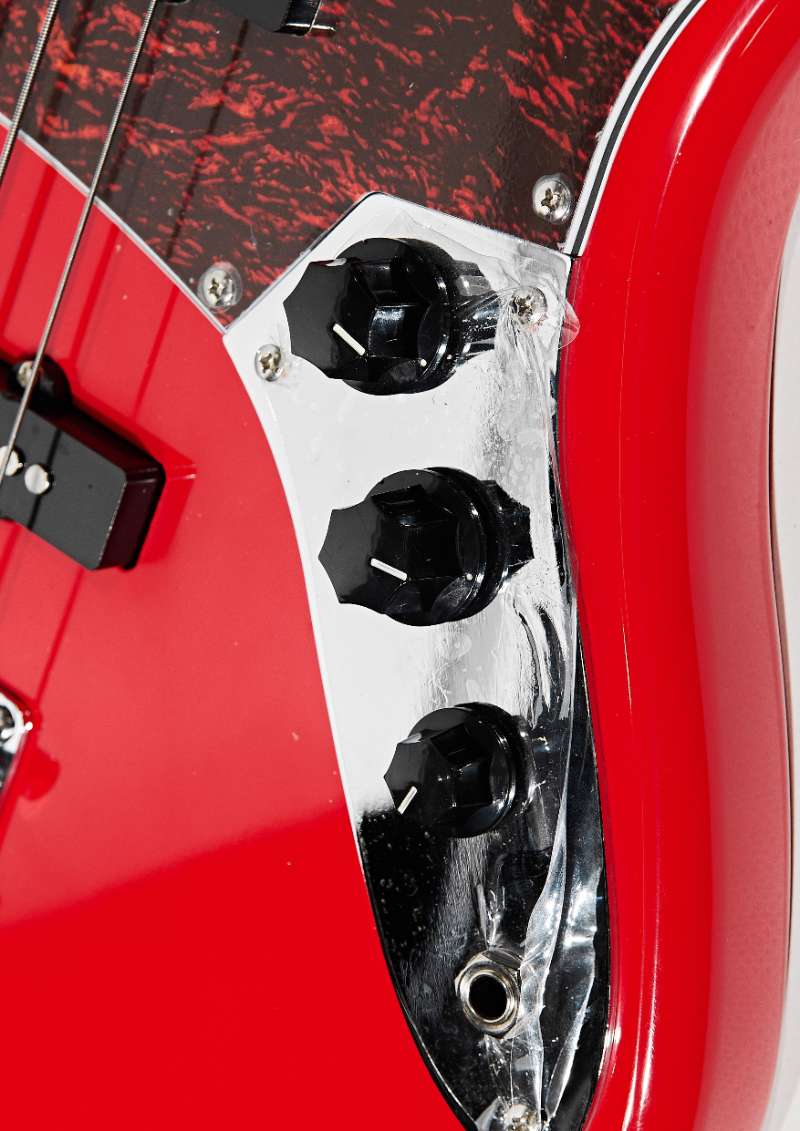 Бас-гитара Voltone BS-04 Red