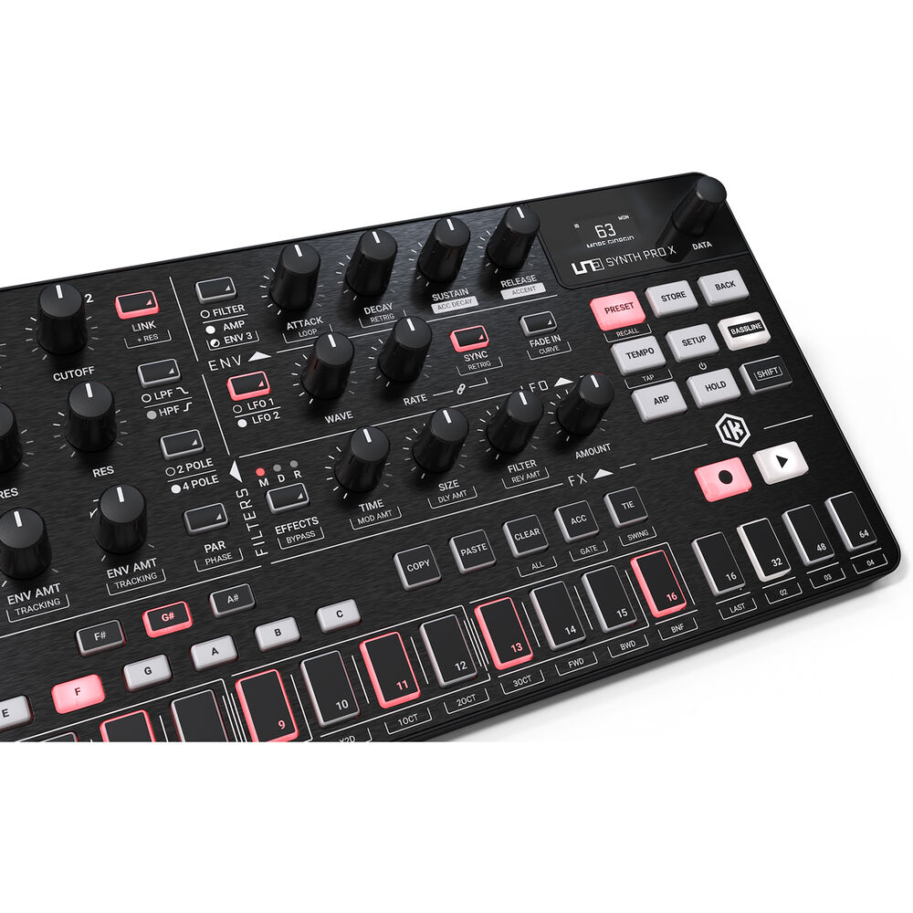 Синтезатор IK Multimedia UNO Synth Pro X