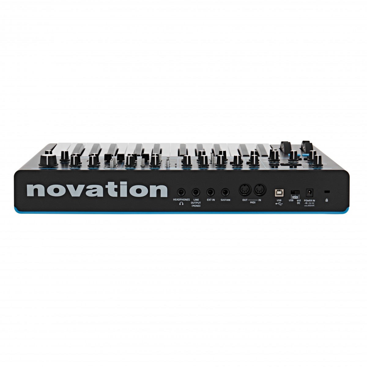 Синтезатор Novation Bass Station II