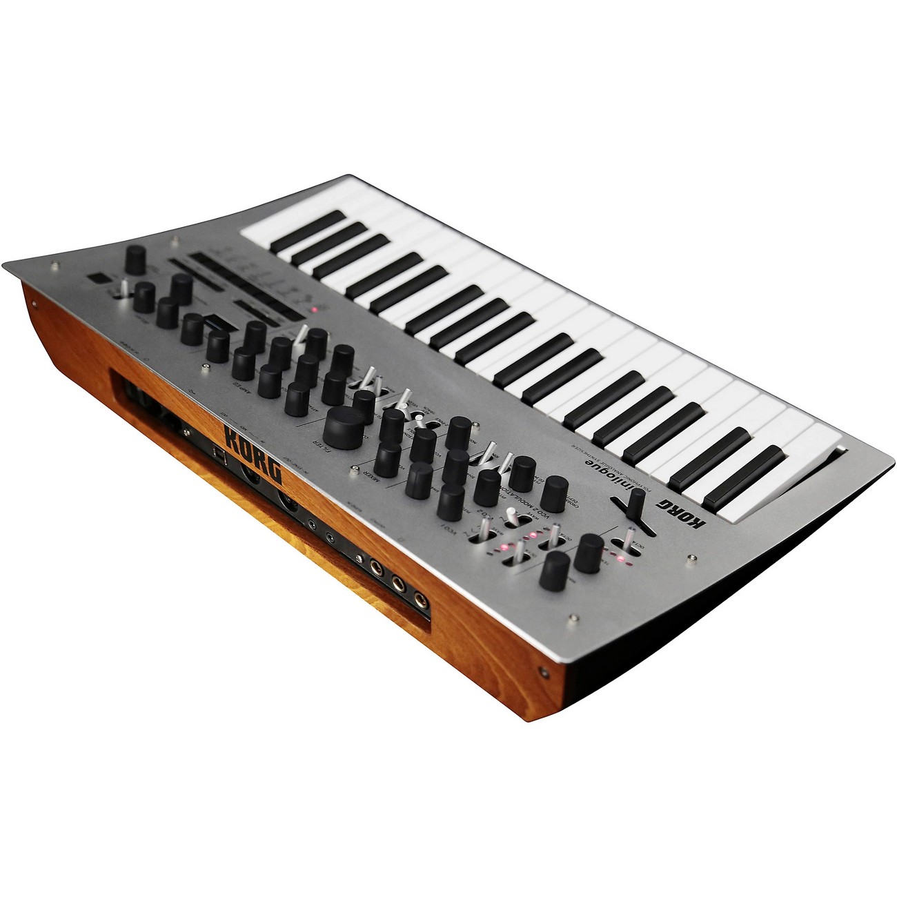 Синтезатор Korg Minilogue