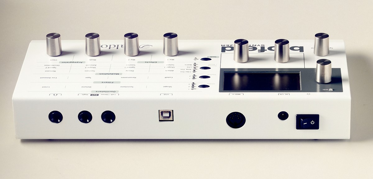 Синтезатор Waldorf Blofeld Desktop white