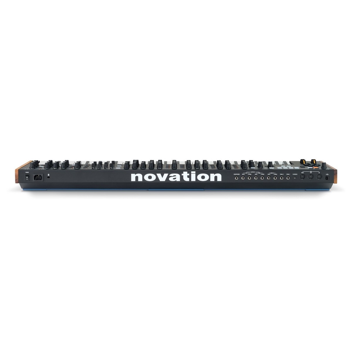 Синтезатор Novation Summit
