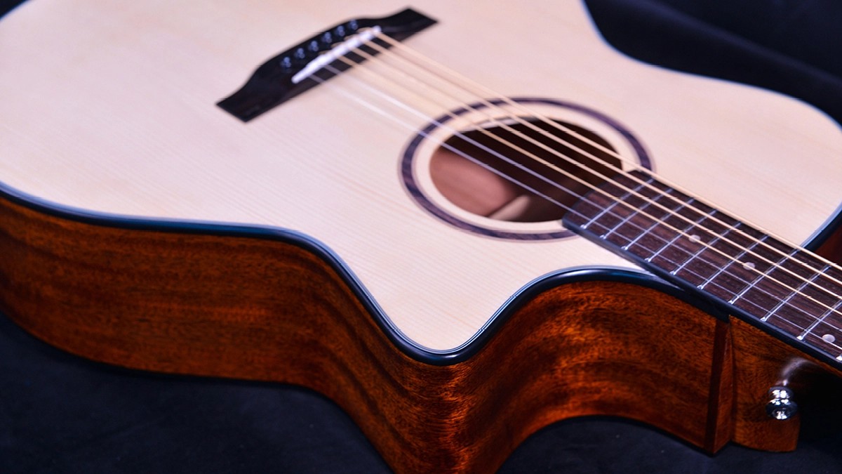 Акустическая гитара CRAFTER LITE D-16c