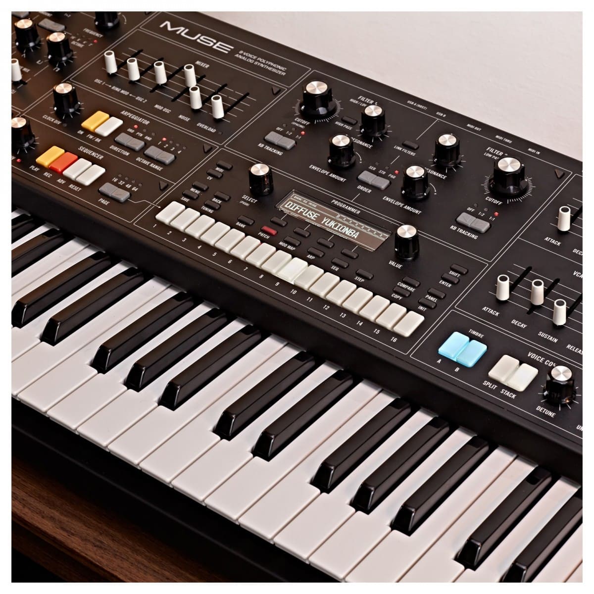 Синтезатор Moog Muse