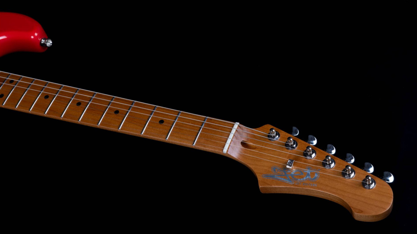 Электрогитара JET JS-400 CRD