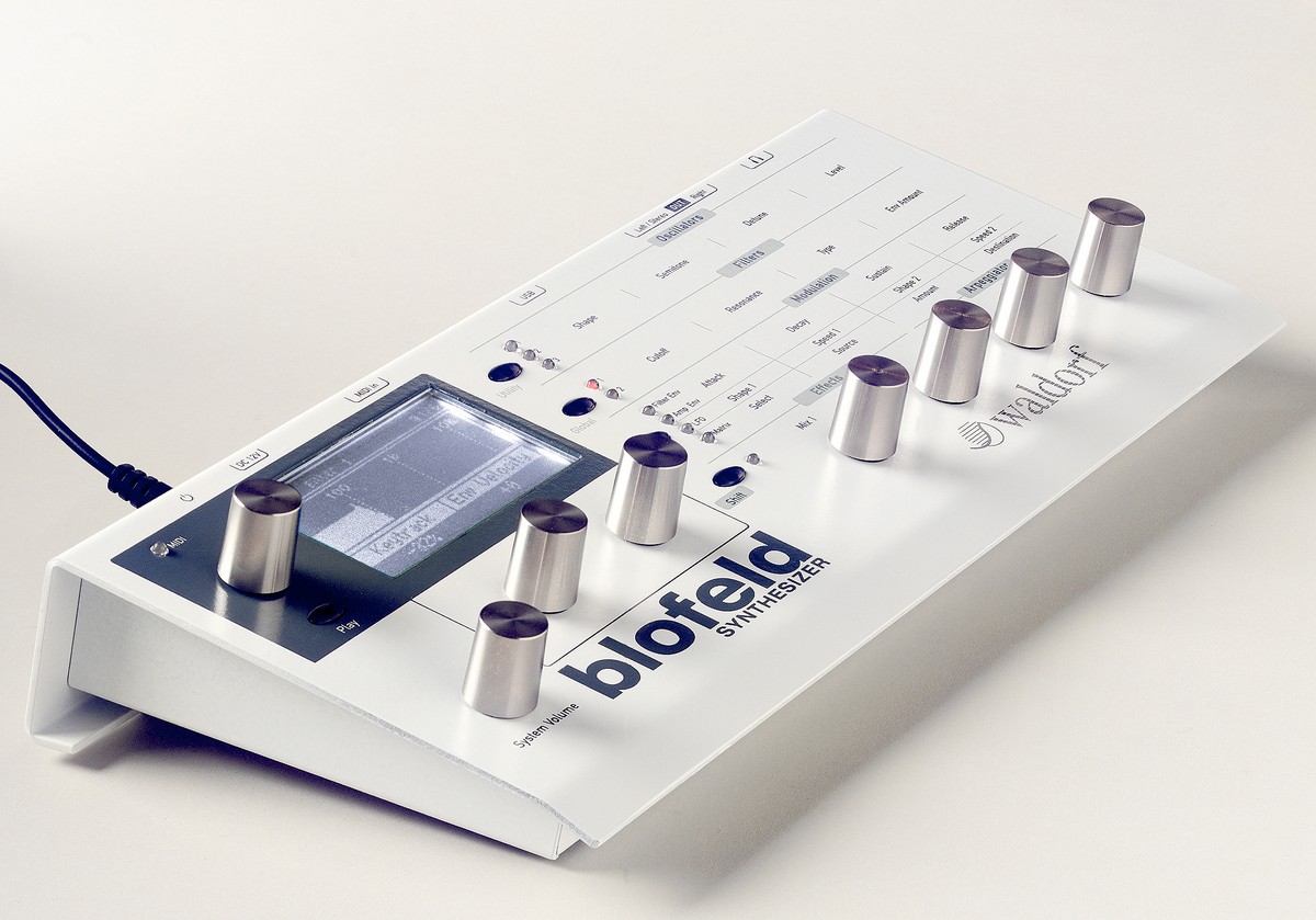 Синтезатор Waldorf Blofeld Desktop white