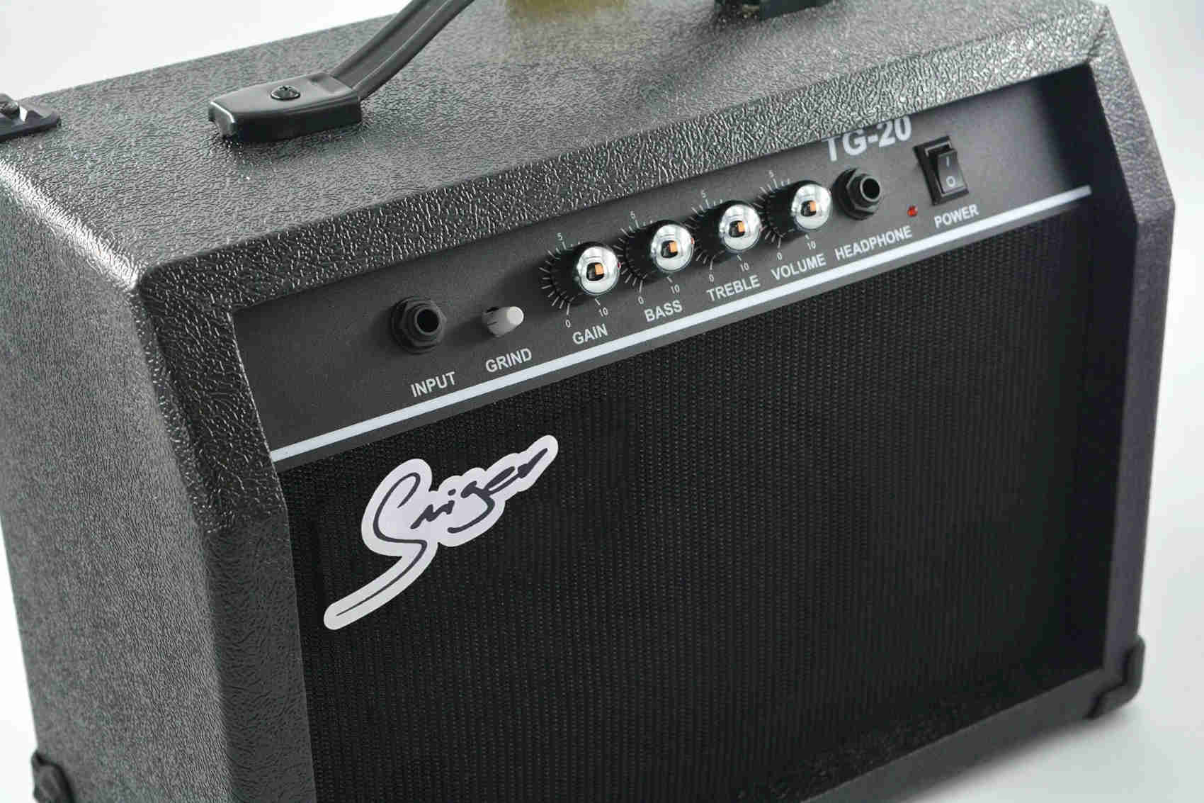 Комбоусилитель Smiger TG-20-BK