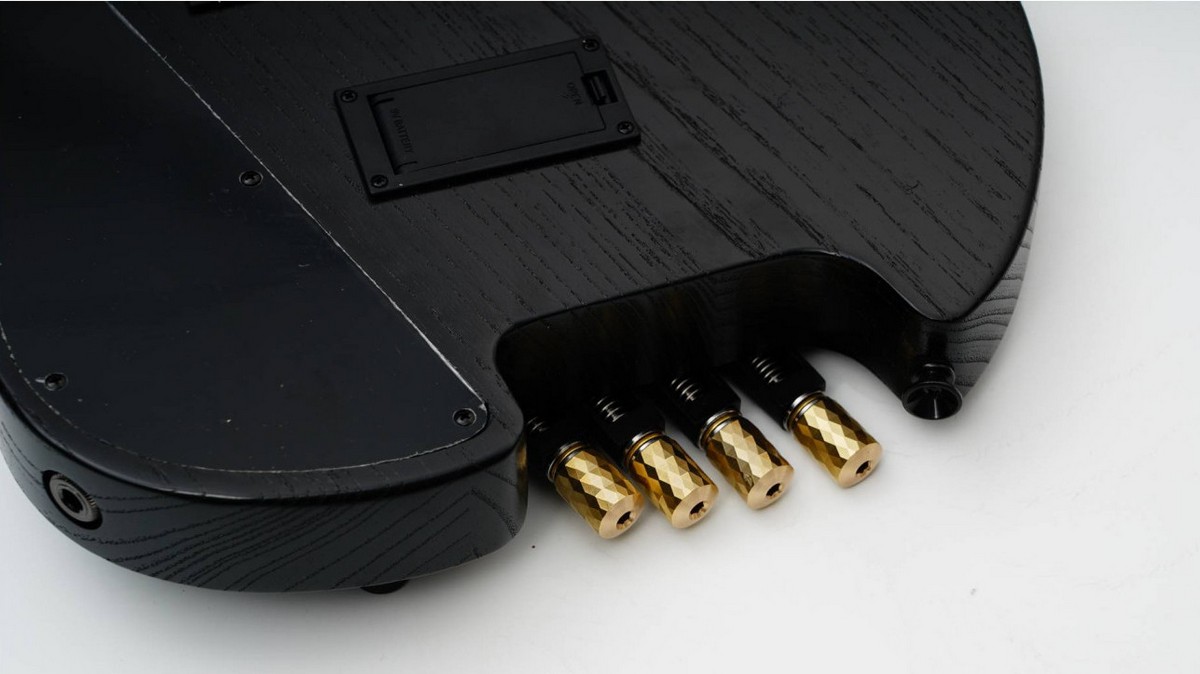 Бас-гитара MOLLO NH400 BK