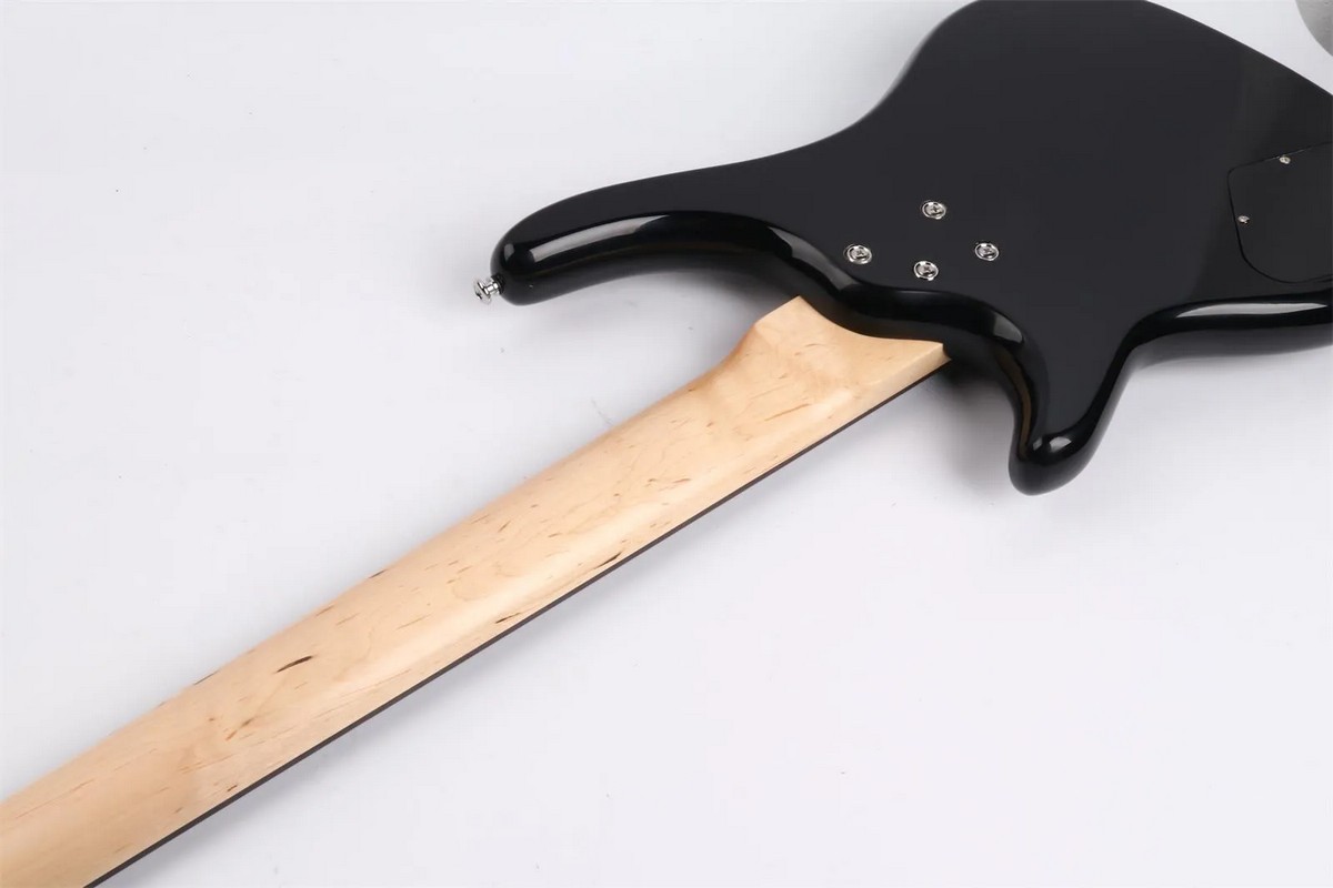 Бас-гитара Smiger G-B3-5-BK