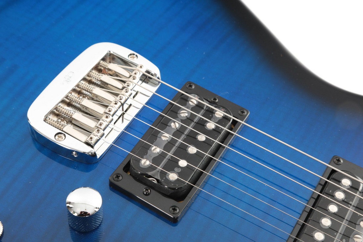 Электрогитара G&L Tribute Superhawk Deluxe Blueburst FMT