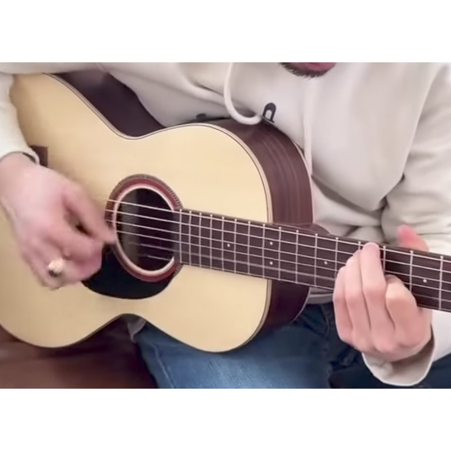 Электроакустическая гитара Kremona F16E Steel String Series