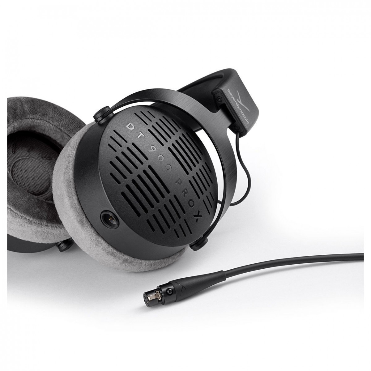 Наушники Beyerdynamic DT 900 PRO X