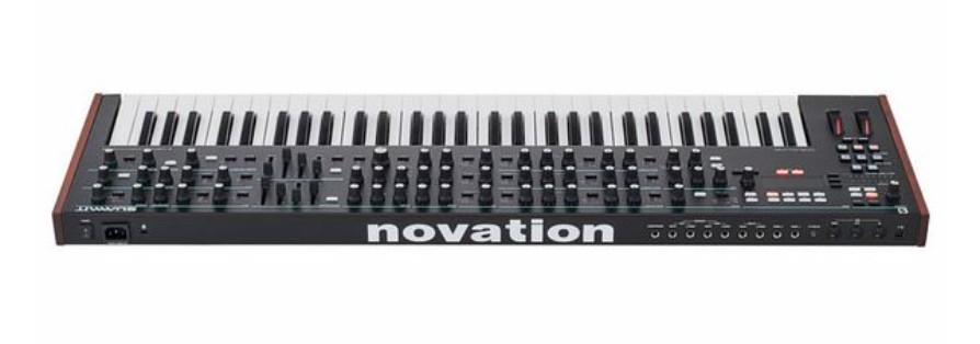 Синтезатор Novation Summit