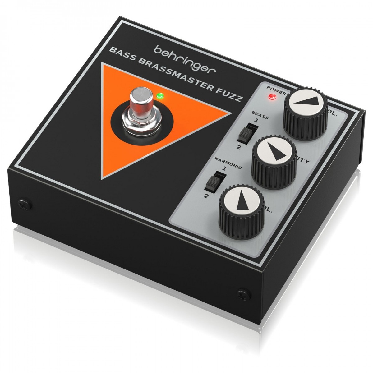 Педаль эффектов BEHRINGER BASS BRASSMASTER FUZZ