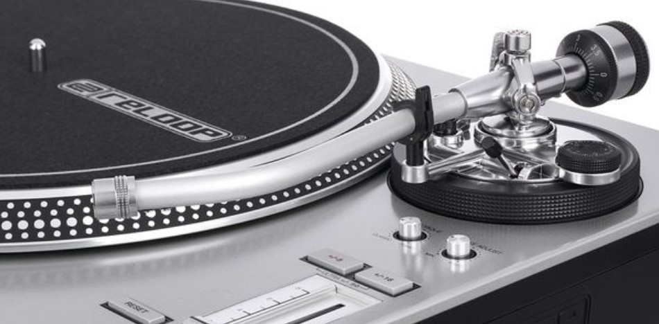 Проигрыватель виниловых дисков Reloop RP-7000 MK2 Silver