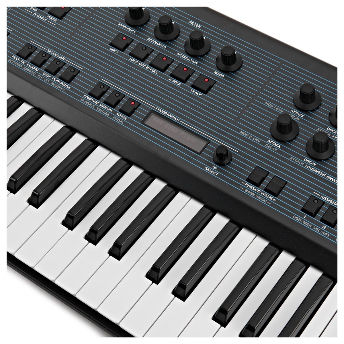 Синтезатор Behringer UB-XA