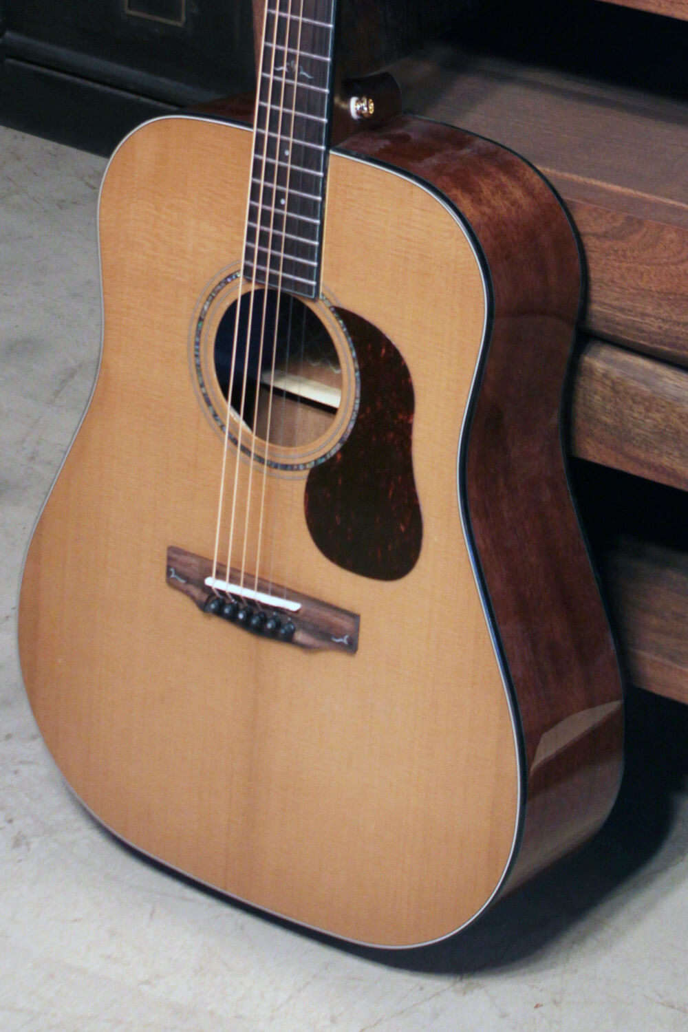 Акустическая гитара Cort GOLD-D6-WCASE-NAT Gold Series