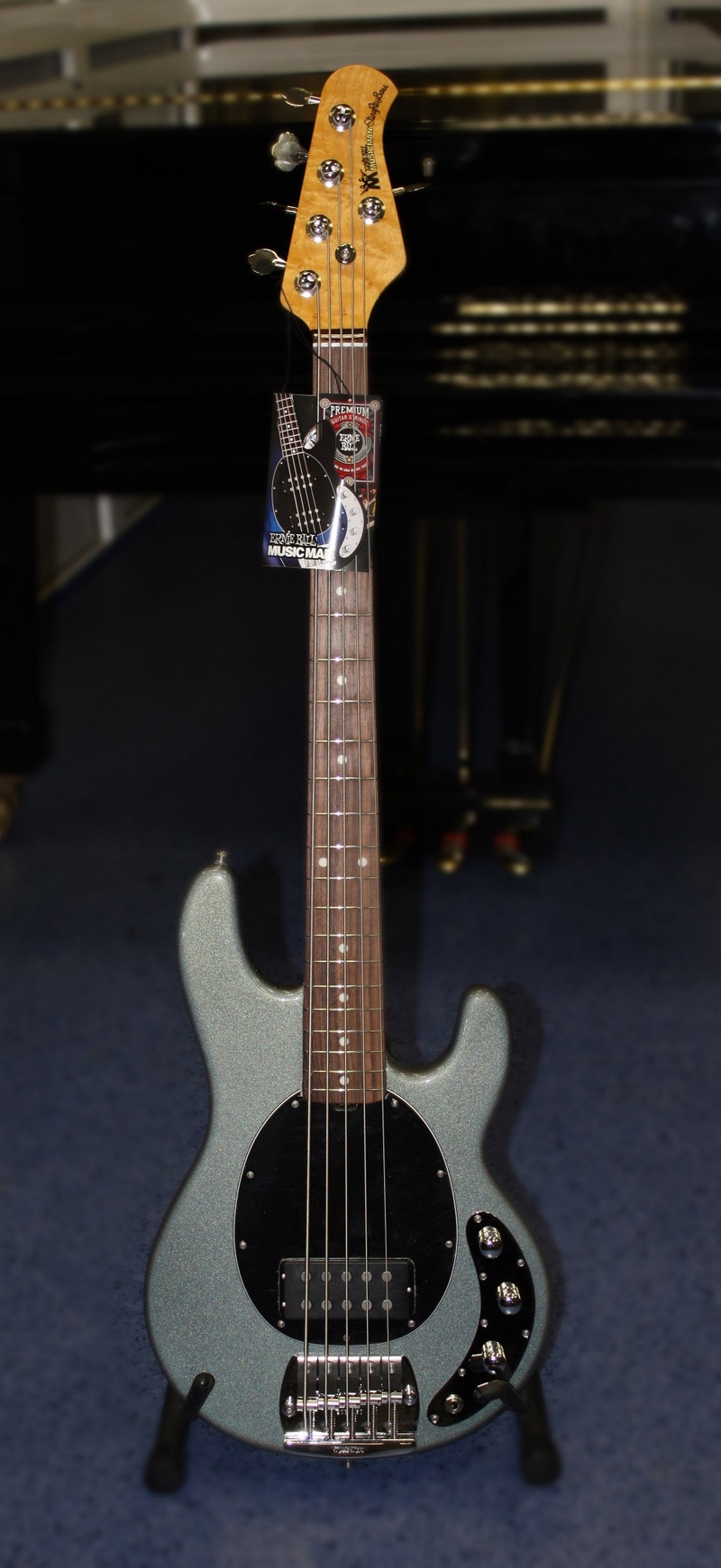 Бас-гитара MusicMan №B056660