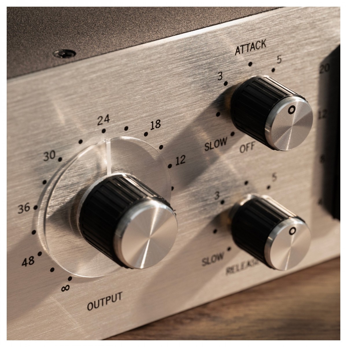 Компрессор Warm Audio WA76-A