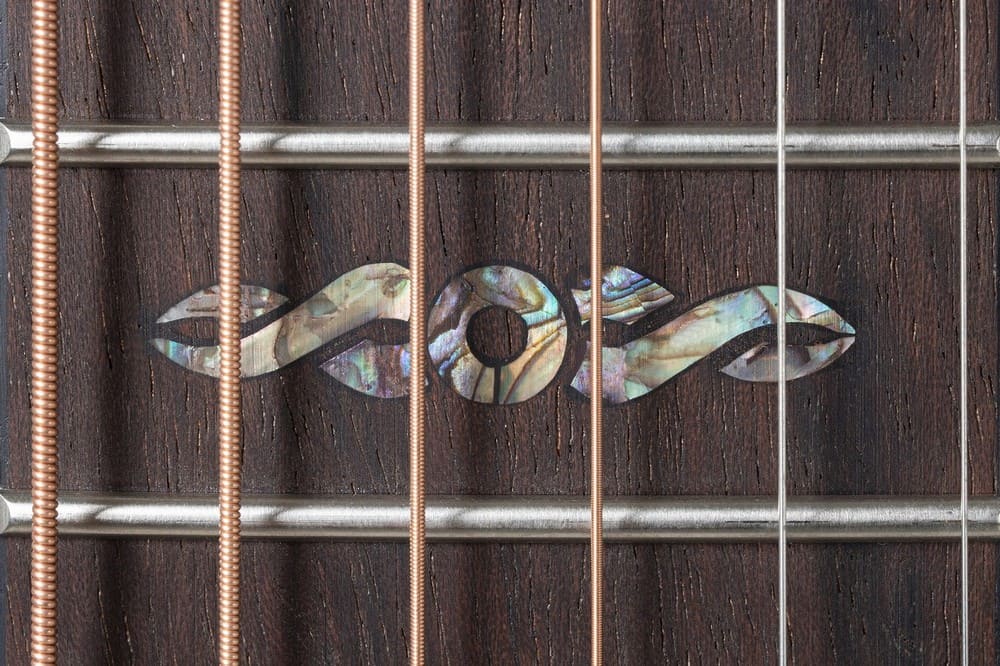 Электроакустическая гитара OVATION CS24P-BLFL-G Celebrity® Plus Mid-Depth