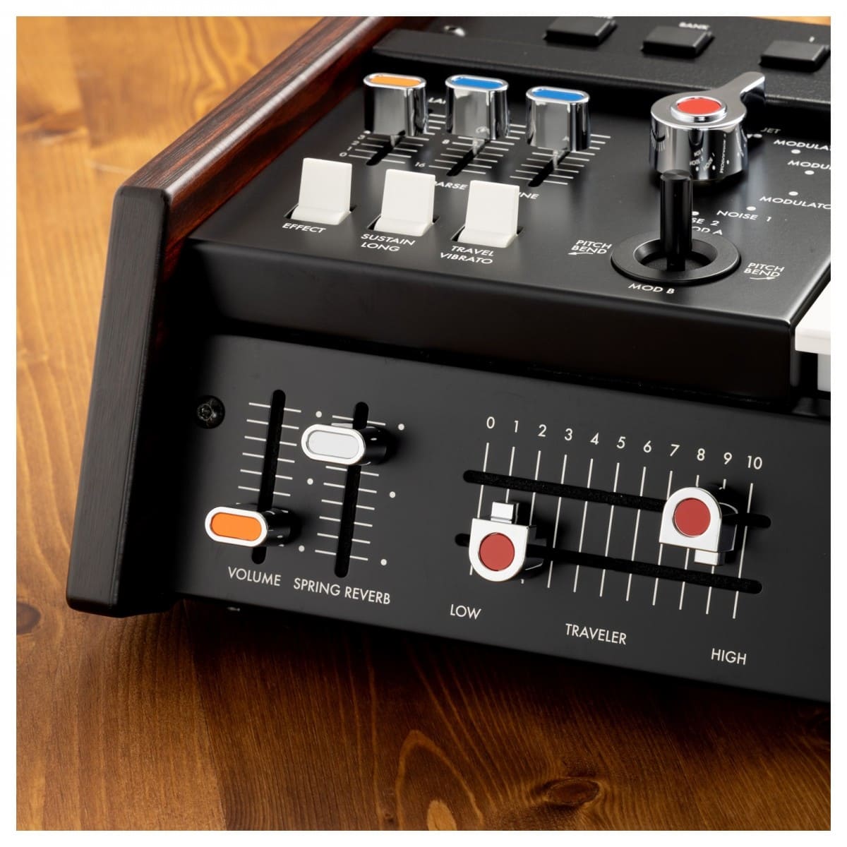 Синтезатор Korg miniKORG 700Sm