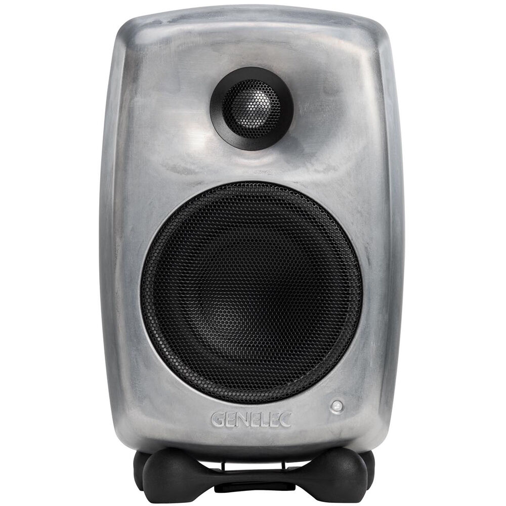 Студийный монитор GENELEC 8020DRwM