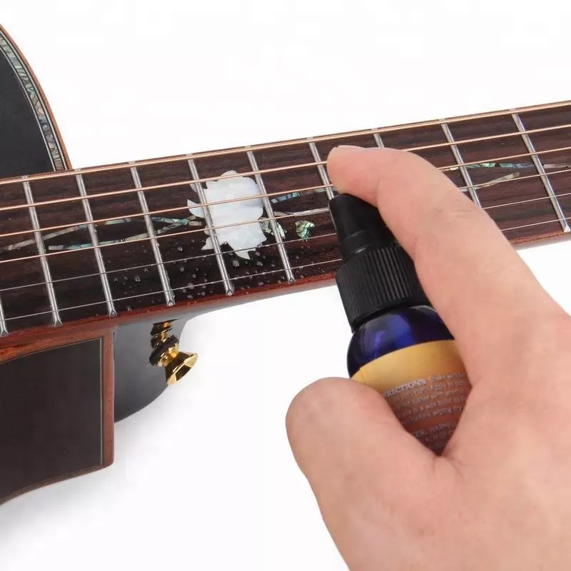 Спрей для гитары LESPOIR LMO-06