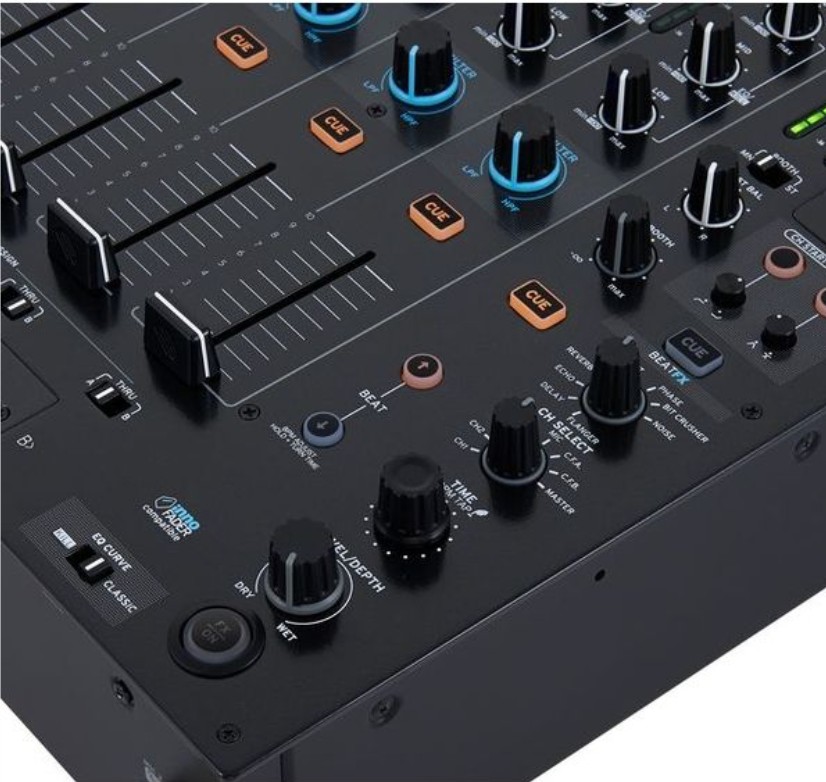 DJ-микшер Reloop RMX-60 Digital