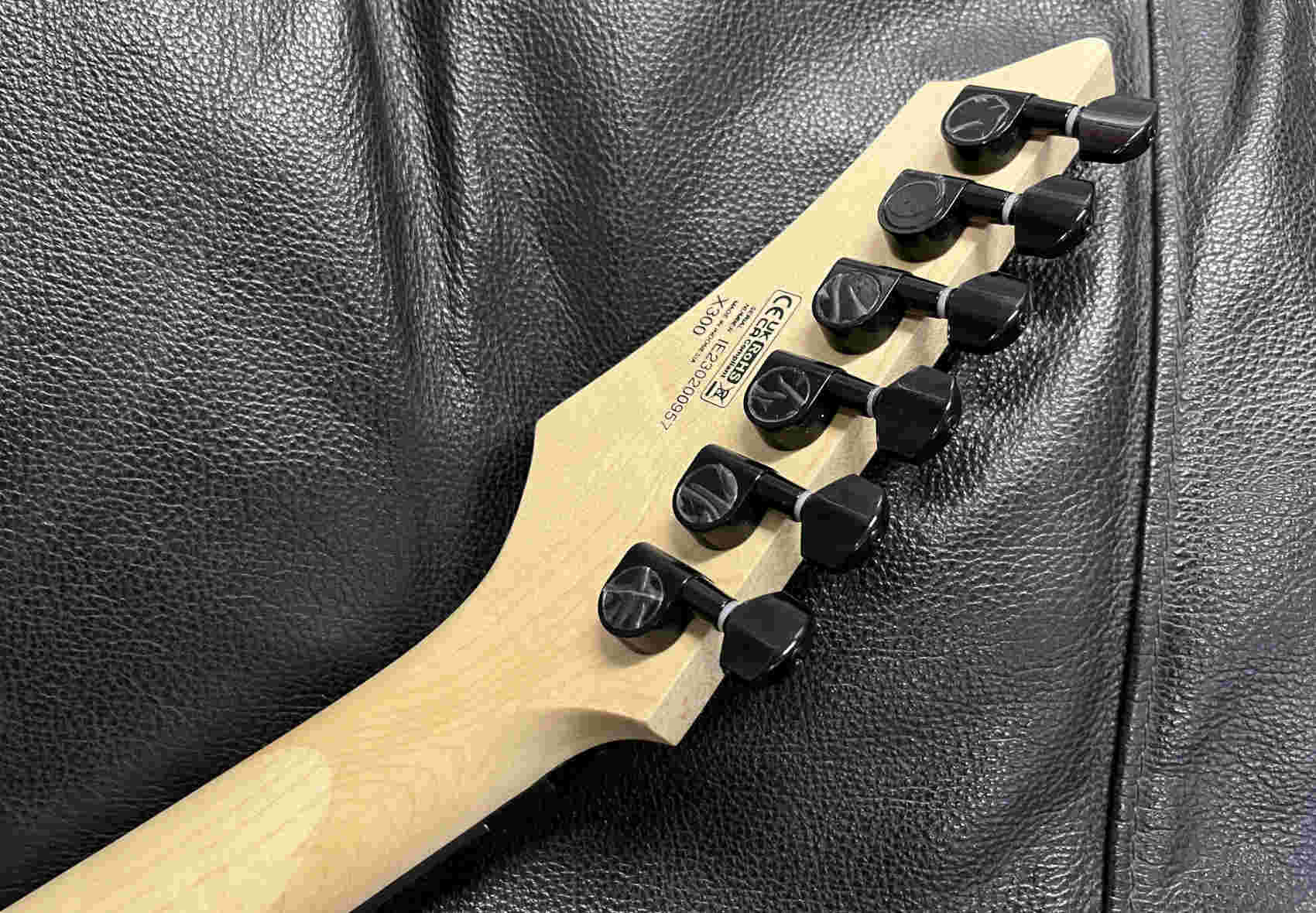 Электрогитара Cort X300-FBL X Series