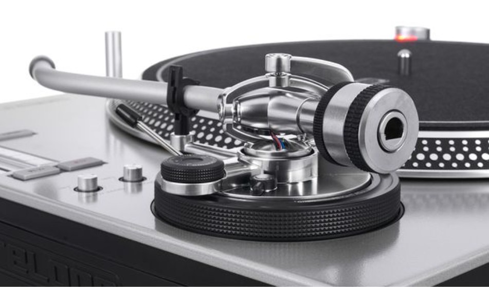 Проигрыватель виниловых дисков Reloop RP-7000 MK2 Silver